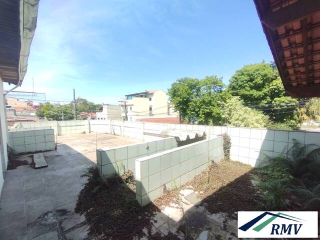 #817 - Casa para Venda em Santo André - SP